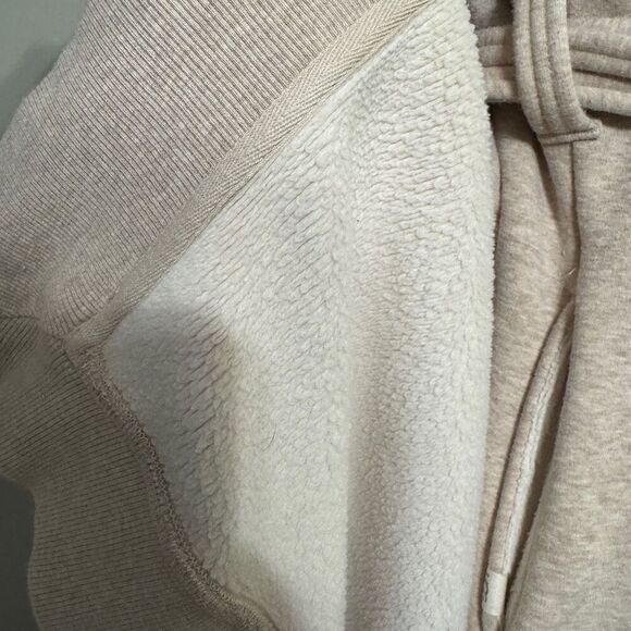 Ugg Karolina soft fleece oversized robe size small in oatmeal color - Picture 7 of 7